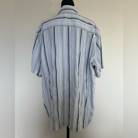 Quicksilver Mens Blue Striped Button‎ Up Size XL/ TG  Short Sleeve - Picture 2 of 8